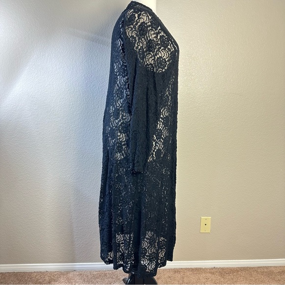 TORRID BLACK LONG SLEEVE LACE DUSTER 4/5 - Picture 3 of 8